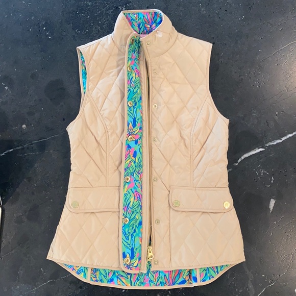 Lilly Pulitzer Quilted Vest - Picture 3 of 9